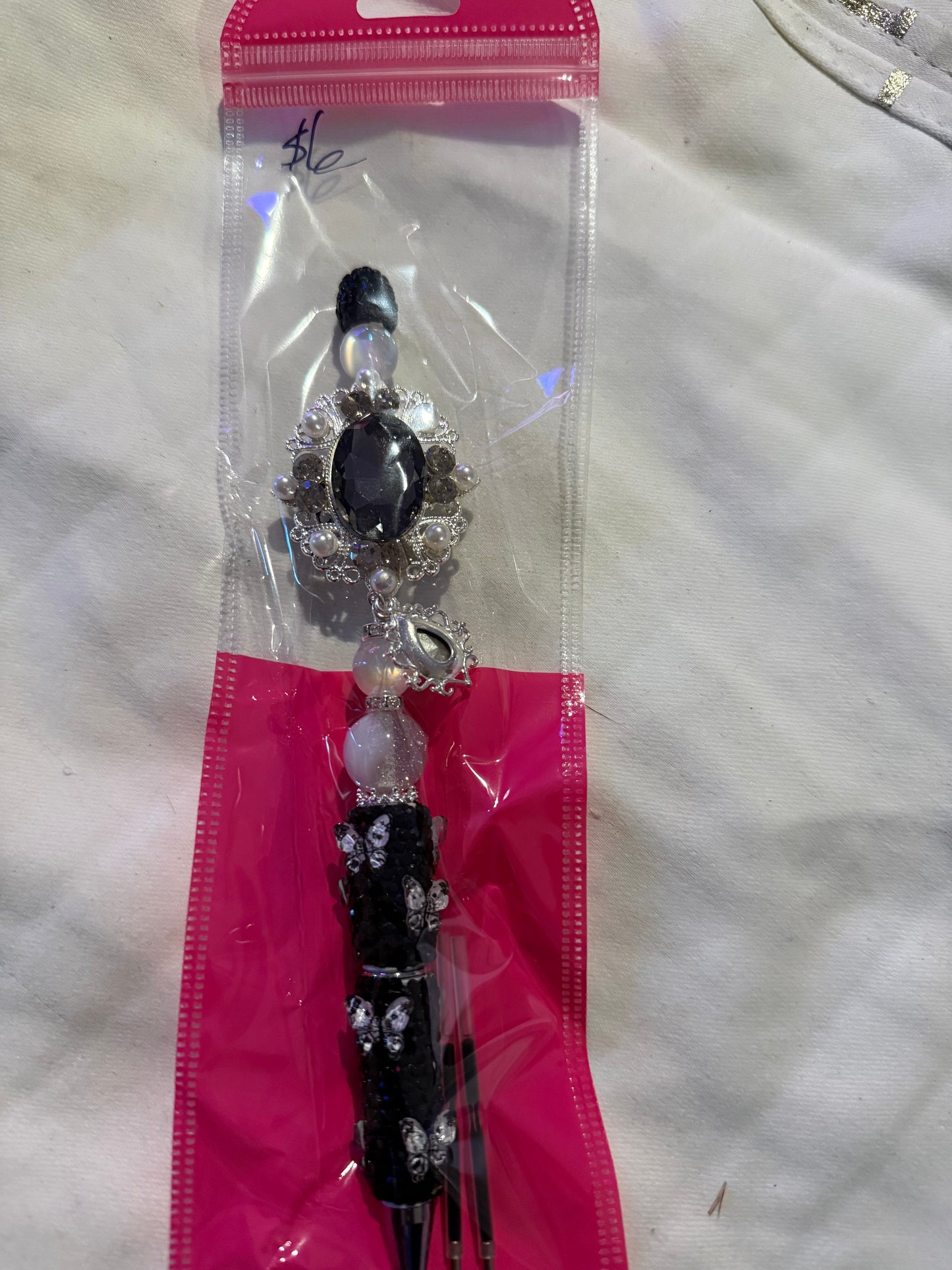 Fancy pens 2 refills